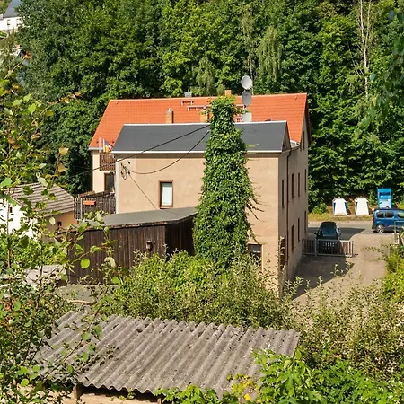 Modern In With A Terrace In Sebnitz