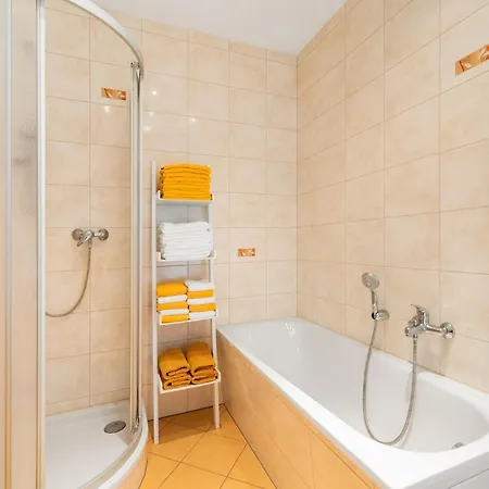 Modern In With A Terrace In Апартаменты *